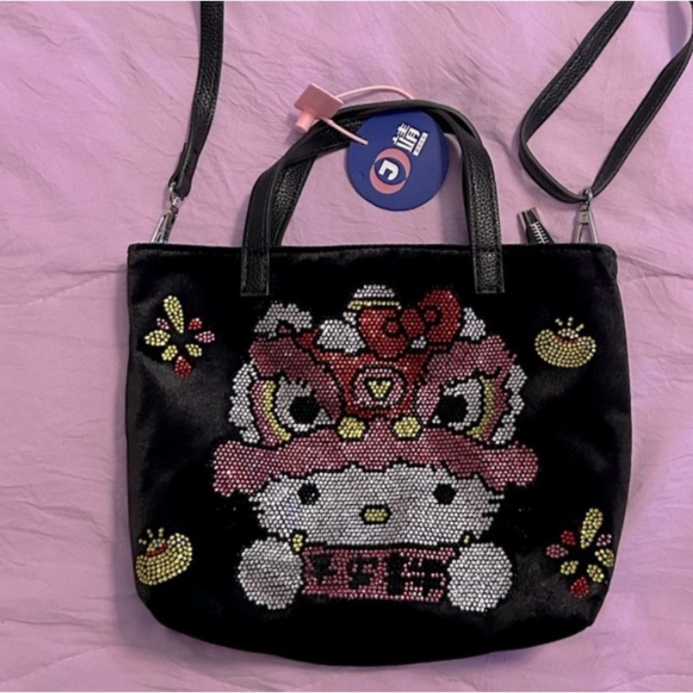 Hello Kitty Bag - Picture 2 of 2